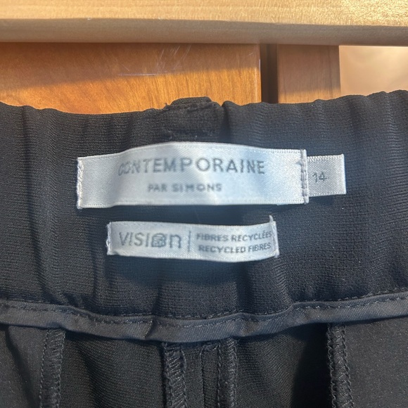 Contemporaine Par Simons size 14 cuffed black crepe pleated trousers luxurious - Picture 3 of 5